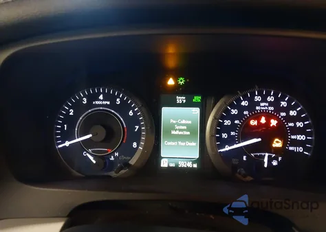 2019 Toyota Sienna Xle 8 Passenger from USA, damaged, VIN 5TDYZ3DC8KS984979